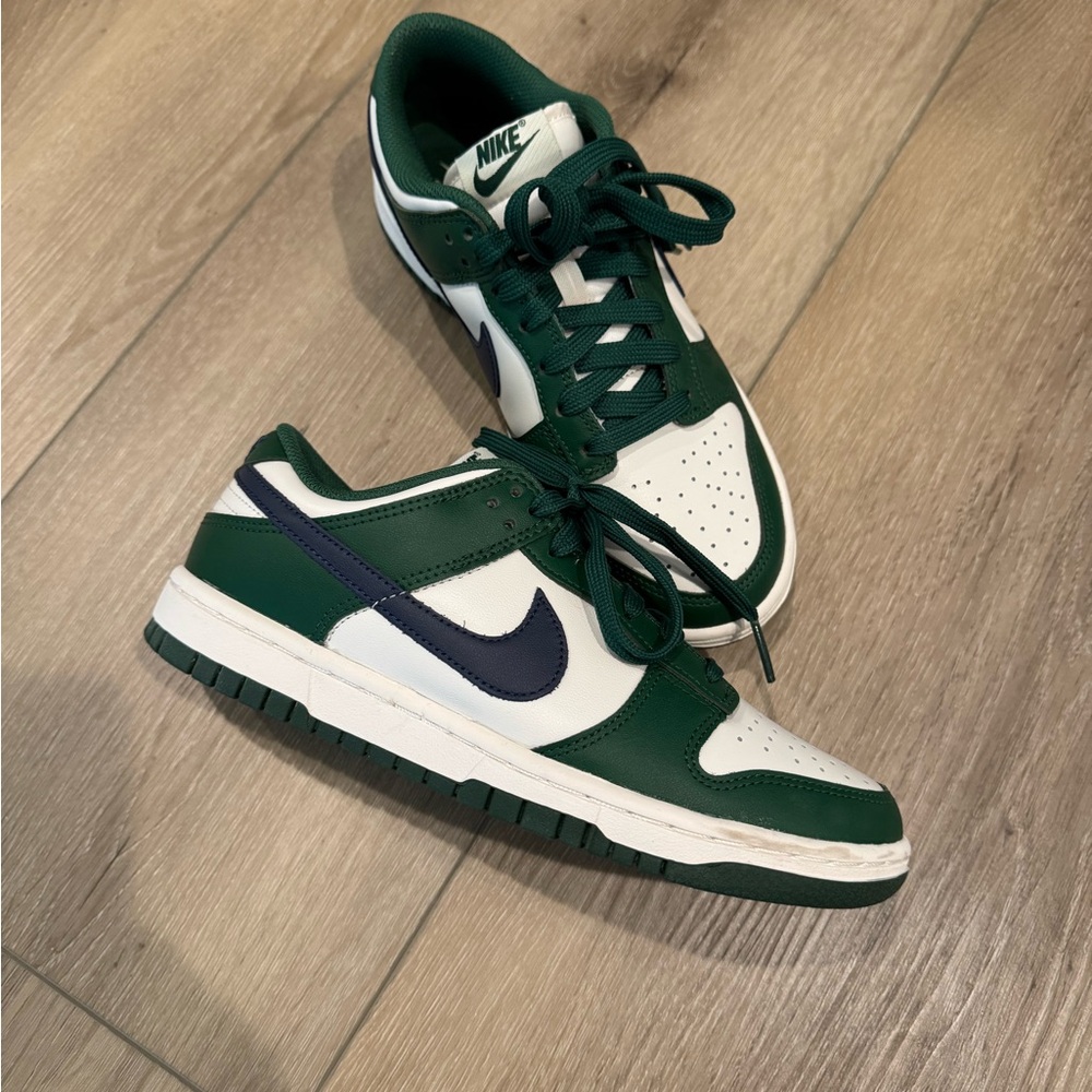 Nike dunks